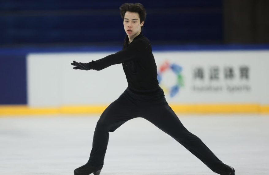bob体育放送：精彩赛事评论与分析